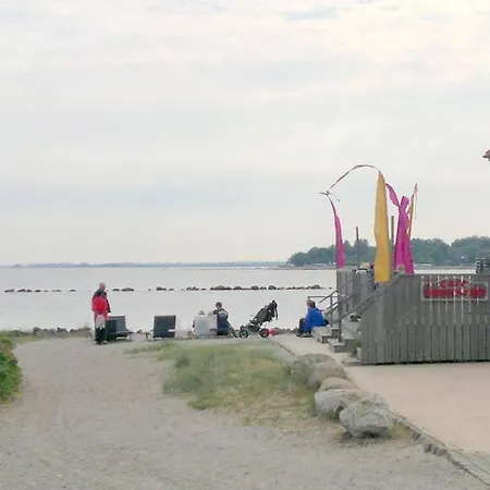 Burgtiefe Suedstrand Meerblick Meerzeit